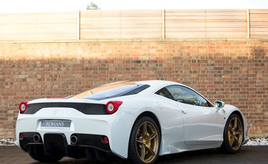 Ferrari 458 Speciale 7
