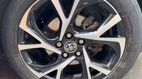 Toyota C-HR 1.8 VVT-h Design SUV 5dr Petrol Hybrid CVT Euro 6 (s/s) (122 ps) 9