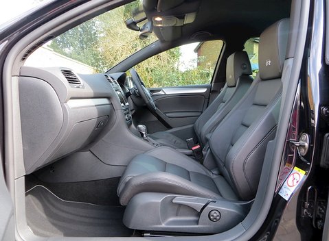 Volkswagen Golf R 13