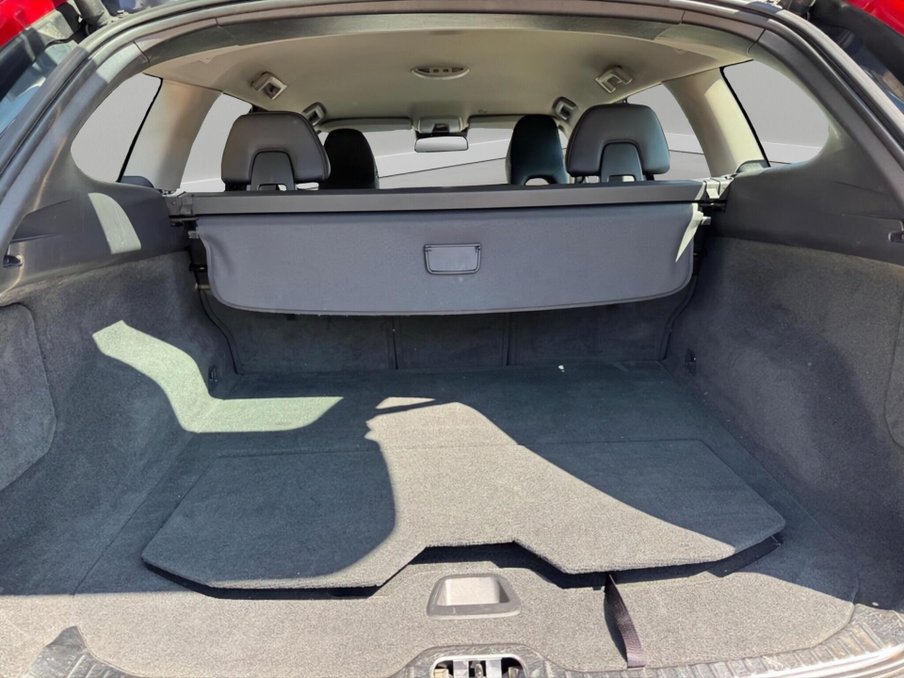 2014 Volvo XC60 — image 32