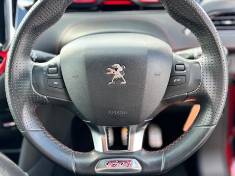 Peugeot 208 1.6 THP GTi Euro 5 3dr 12