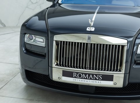 Rolls-Royce Ghost V12 40