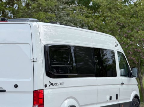 Volkswagen Crafter 2.0 Crafter CR35 Trendline TDI 18
