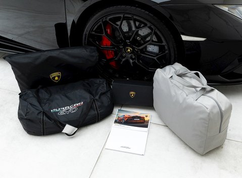 Lamborghini Huracan LP640-4 EVO 19