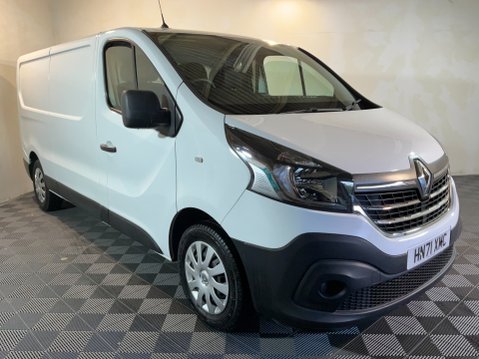 Renault Trafic 2.0 dCi ENERGY 30 Business+ LWB Standard Roof Euro 6 (s/s) 1