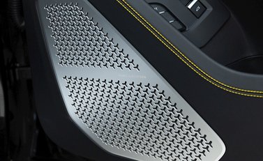 Lamborghini Urus 23