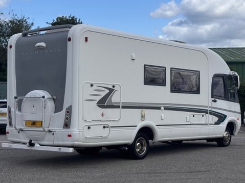 Auto-Trail Grande Frontier 9