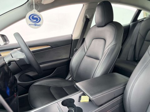 Tesla Model 3 Model 3 Performance AWD 4WD 4dr 56