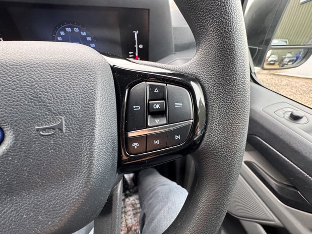 Ford Transit Custom LWB L2H1 Low Roof Trend 280 Air Con Sensors EURO 6 18