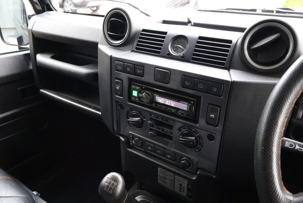 Land Rover Defender  LXV 65TH ANNIVERSARY HARD TOP only 150 made  extensive Landrover History  19