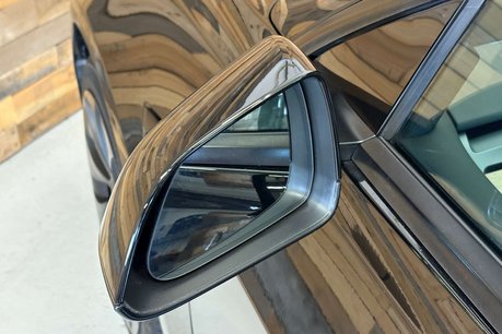 Tesla Model 3 (Dual Motor) Long Range Saloon 4dr Electric Auto 4WDE (346 ps) 77