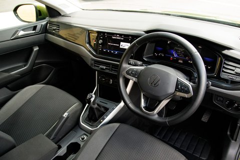Volkswagen Taigo LIFE TSI 4
