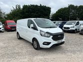 Ford Transit Custom LWB L2H1 Low Roof Limited 300 Air Con Ply Lined Sensors EURO 6 NO VAT 4