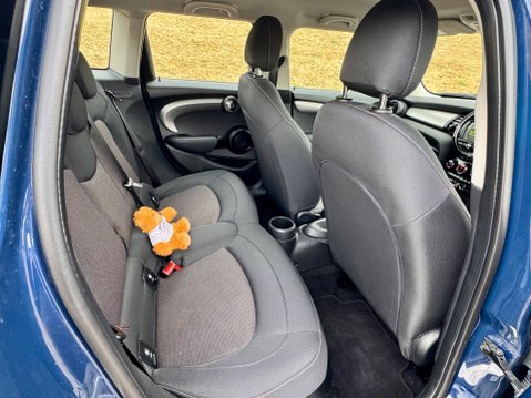 Mini Hatch COOPER 50