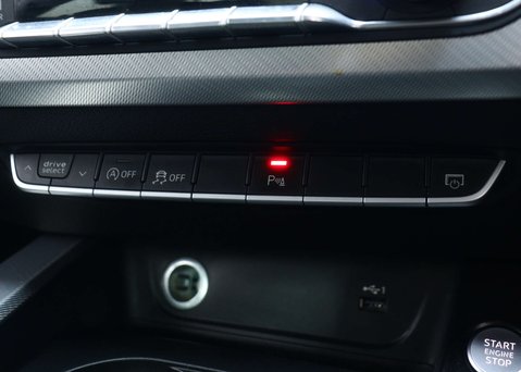 Audi A5 2.0 A5 Sport TFSI Auto 2dr 29