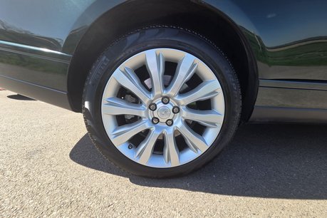 Land Rover Range Rover SDV8 VOGUE 13