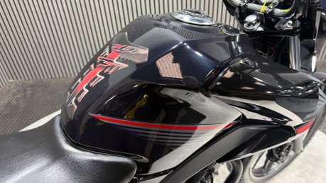 Honda CB GLR125 2018 ONLY 8K MOT OCTOBER 2027 125CC LEARNER BIKE 25