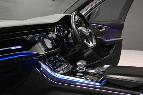 Audi Q7 3.0 Q7 Black Edition 55 TFSI MHEV Quattro Auto 4WD 5dr 11