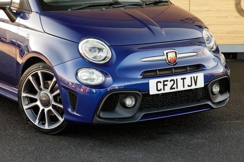 Abarth 500 595 TURISMO 10