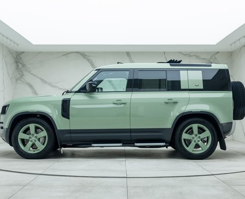 Land Rover Defender 110 D300 75TH LIMITED EDITION 