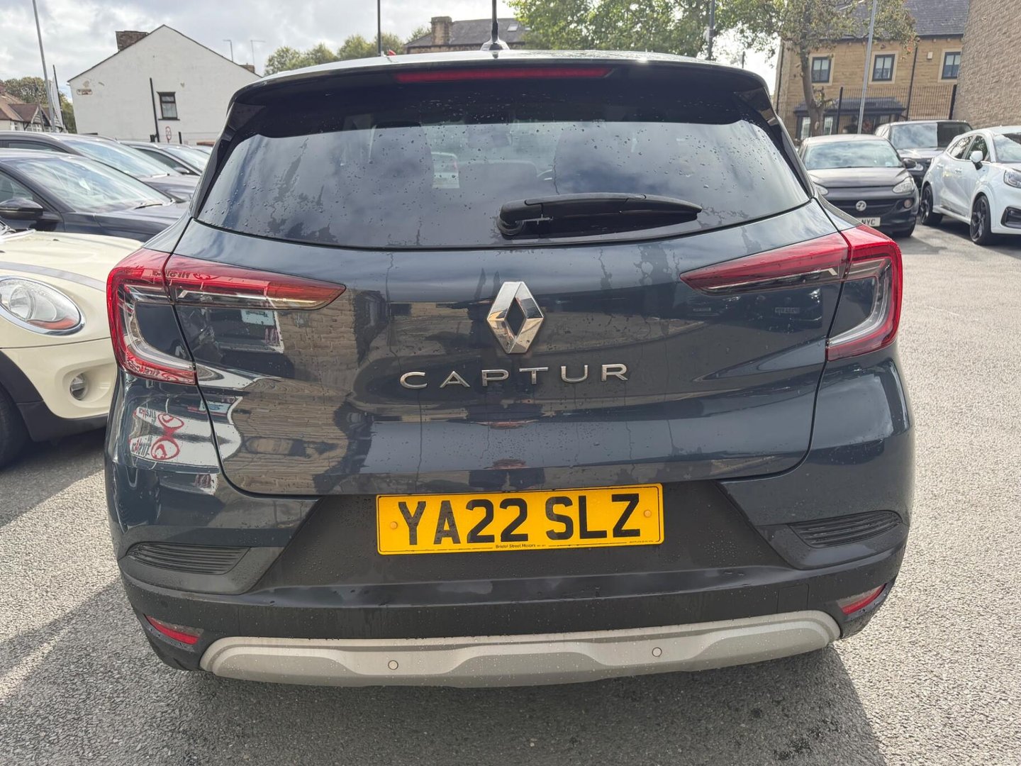 2022 Renault Captur — image 5