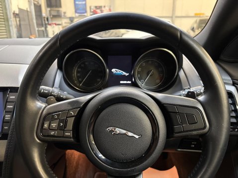 Jaguar F-Type 3.0 V6 Auto Euro 5 (s/s) 2dr 13