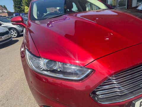 Ford Mondeo 2.0 TDCi Titanium Euro 6 (s/s) 5dr 11