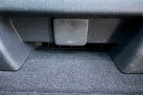 Toyota Proace Verso D-4D L2 VIP - 7 SEATER - AUTOMATIC  37