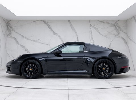 Porsche 911 Targa 4S (992) 4