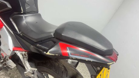 Lexmoto LXR 2020 21K RUNNING PROJECT SPORTS BIKE 125CC LEARNER 13