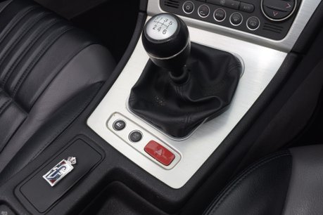 Alfa Romeo Spider 2.2 JTS 23