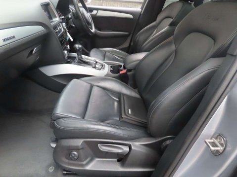 Audi Q5 2.0 TDI S line Plus SUV 5dr Diesel S Tronic quattro Euro 6 (s/s) (190 ps) 5
