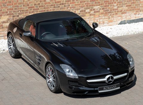Mercedes-Benz SLS AMG Roadster 9