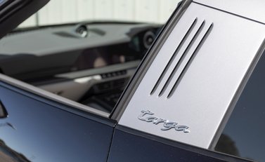 Porsche 911 (992) Targa 4S 28