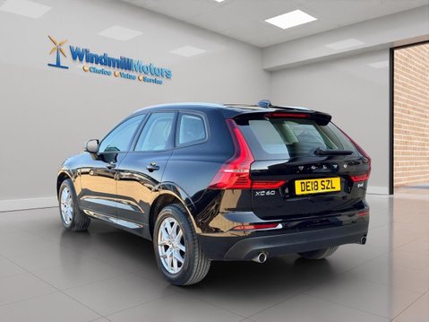 Volvo XC60 2.0 D4 Momentum Auto AWD Euro 6 (s/s) 5dr 8