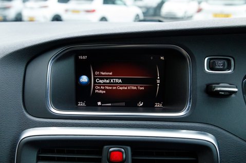 Volvo V40 D2 R-DESIGN EDITION 23