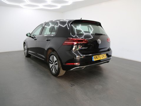 Volkswagen Golf 35.8kWh e-Golf Auto 5dr 7