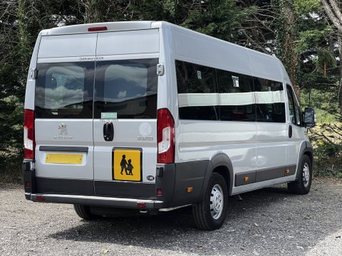 Peugeot Boxer 440 L4H2 17 Seat LIGHTWEIGHT Non-D1 Minibus Lite with Full width ramp. ULEZ 13