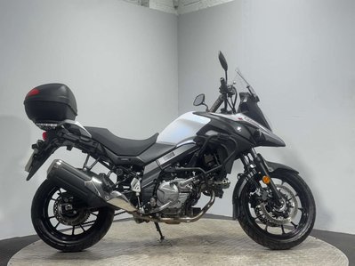 Suzuki V-Strom DL 2017 8K NEW MOT WARRANTY ADVENTURE BIKE 650CC A2 ENDURO