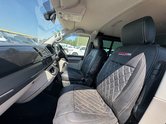 Volkswagen Transporter Crew Cab [SOLD KH] AUTO SWB L1H1 T32 Sportline Air Con Alloys Sensors EURO 16