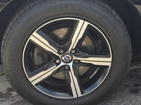Volvo XC60 2.0 D4 R-Design Nav Auto Euro 6 (s/s) 5dr 37