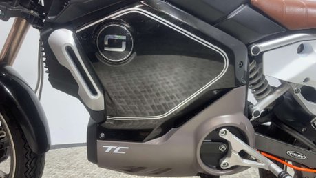 Vmoto Soco SUPER 2022 3K ELECTRIC 50CC RIDES WELL EBIKE AUTO BIKE 16