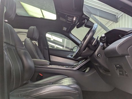Land Rover Range Rover Velar 2.0 Range Rover Velar R-Dynamic HSE D240 Auto 4WD 5dr 46