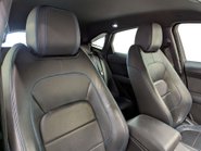 Jaguar E-Pace 2.0 E-PACE R-Dynamic S D AWD Auto 4WD 5dr 36