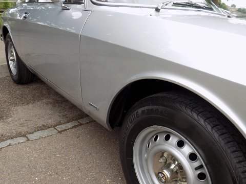 Alfa Romeo GT 1300 Junior 24