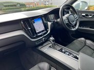Volvo XC60 2.0 D4 R-Design Pro Auto AWD Euro 6 (s/s) 5dr 72