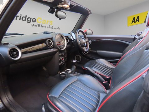 Mini Convertible 1.6 Cooper S Euro 5 (s/s) 2dr 10