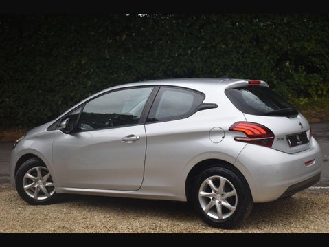 Peugeot 208 1.2 PureTech Active Hatchback 3dr Petrol Manual Euro 6 (82 ps) 2
