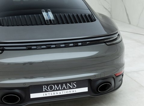 Porsche 911 (992) Carrera S 24