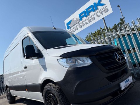 Mercedes-Benz Sprinter 2.0 315 CDI Premium Panel Van 5dr Diesel Manual FWD L2 H2 Euro 6 (s/s) (150 10